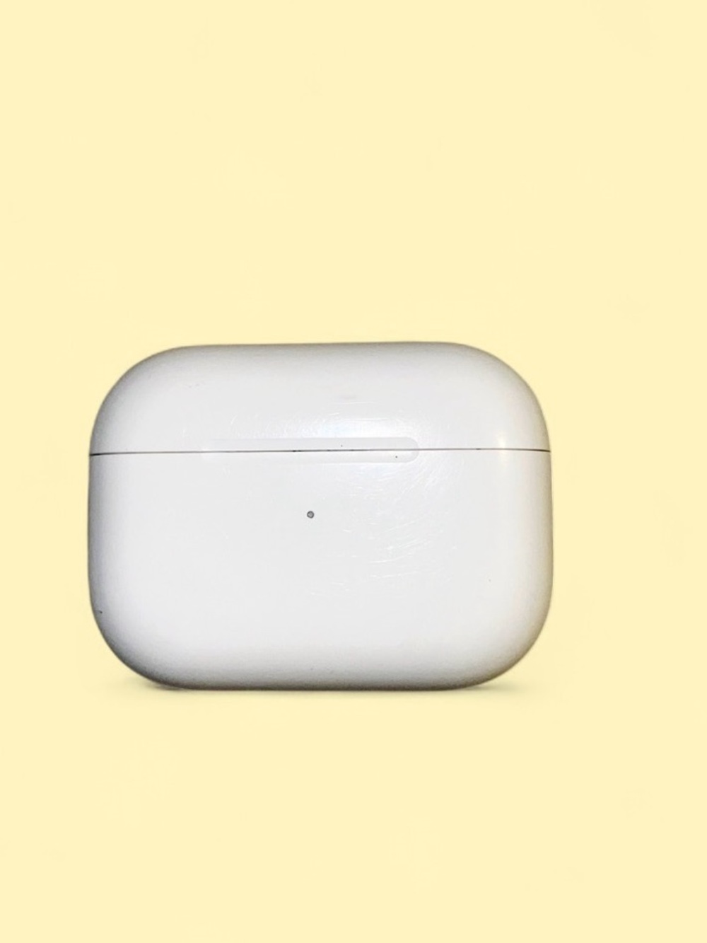 Excellent Apple AirPods Pro 1 charging case only